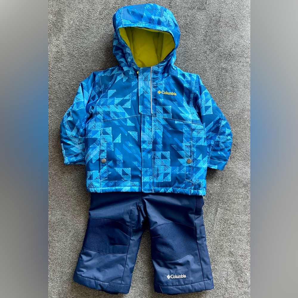Boys Columbia water proof/breathable snow suit